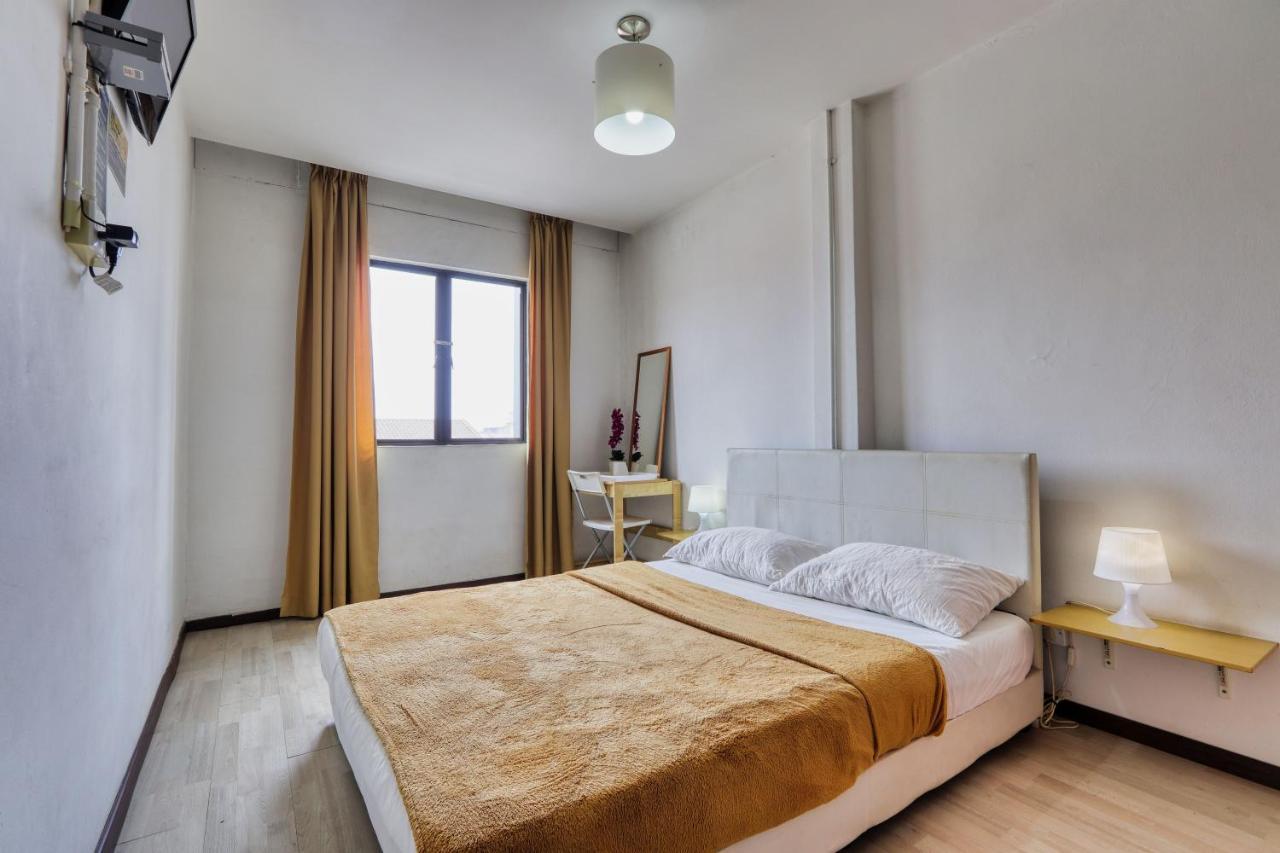Bata Merah Boutique Hotel Бантінґ Екстер'єр фото