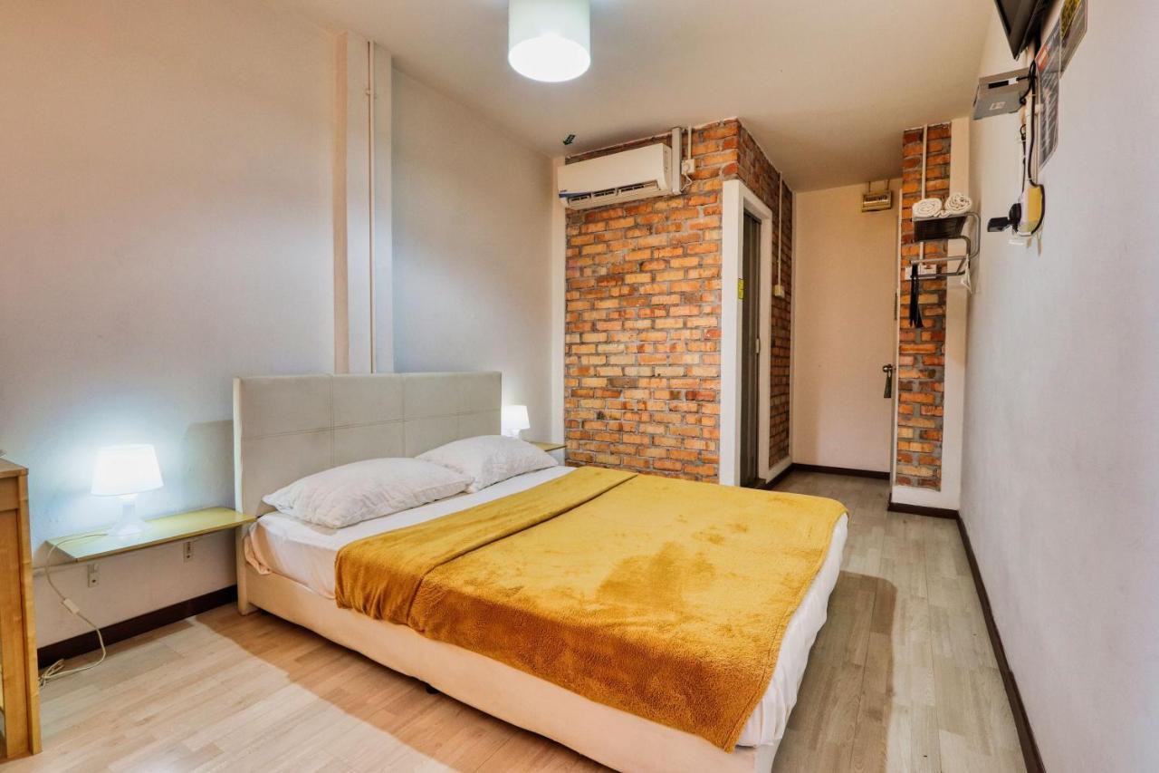 Bata Merah Boutique Hotel Бантінґ Екстер'єр фото