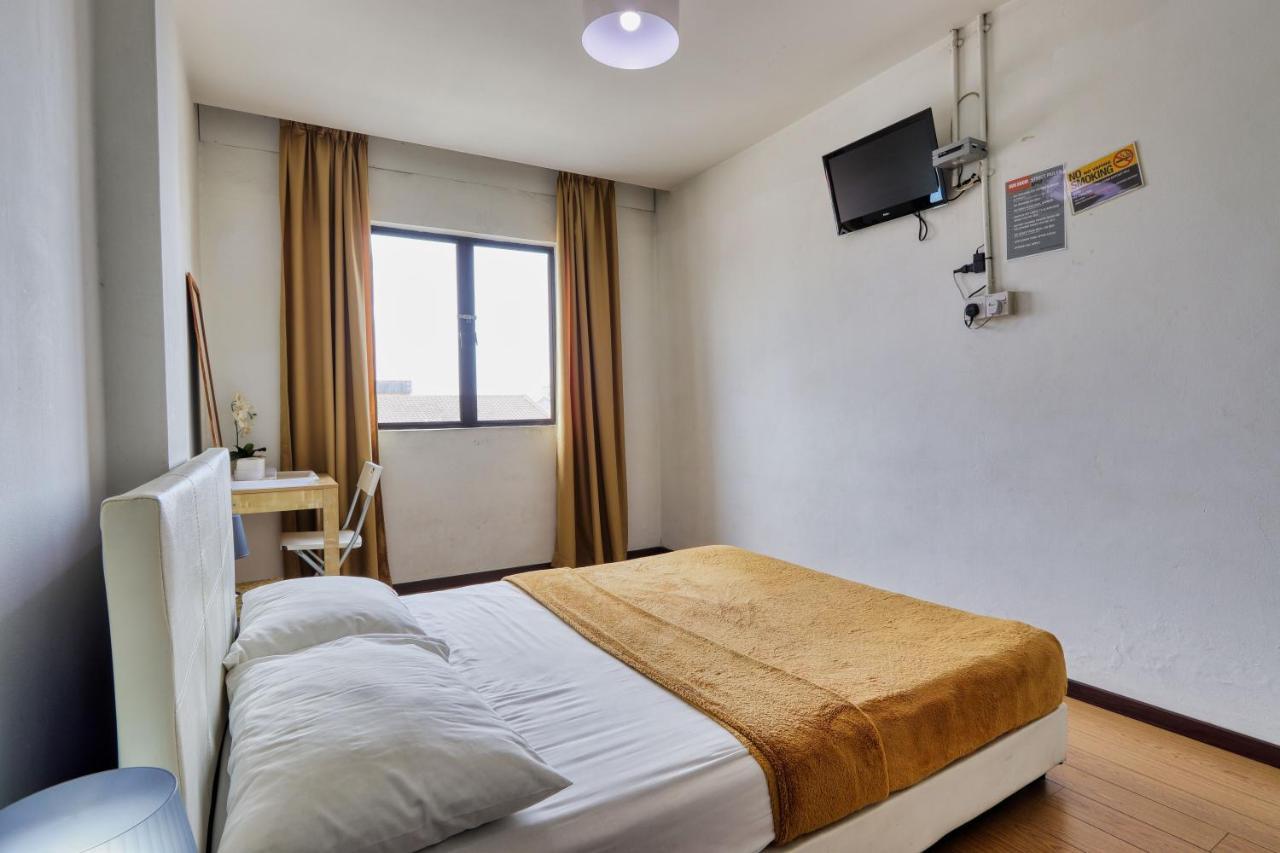 Bata Merah Boutique Hotel Бантінґ Екстер'єр фото
